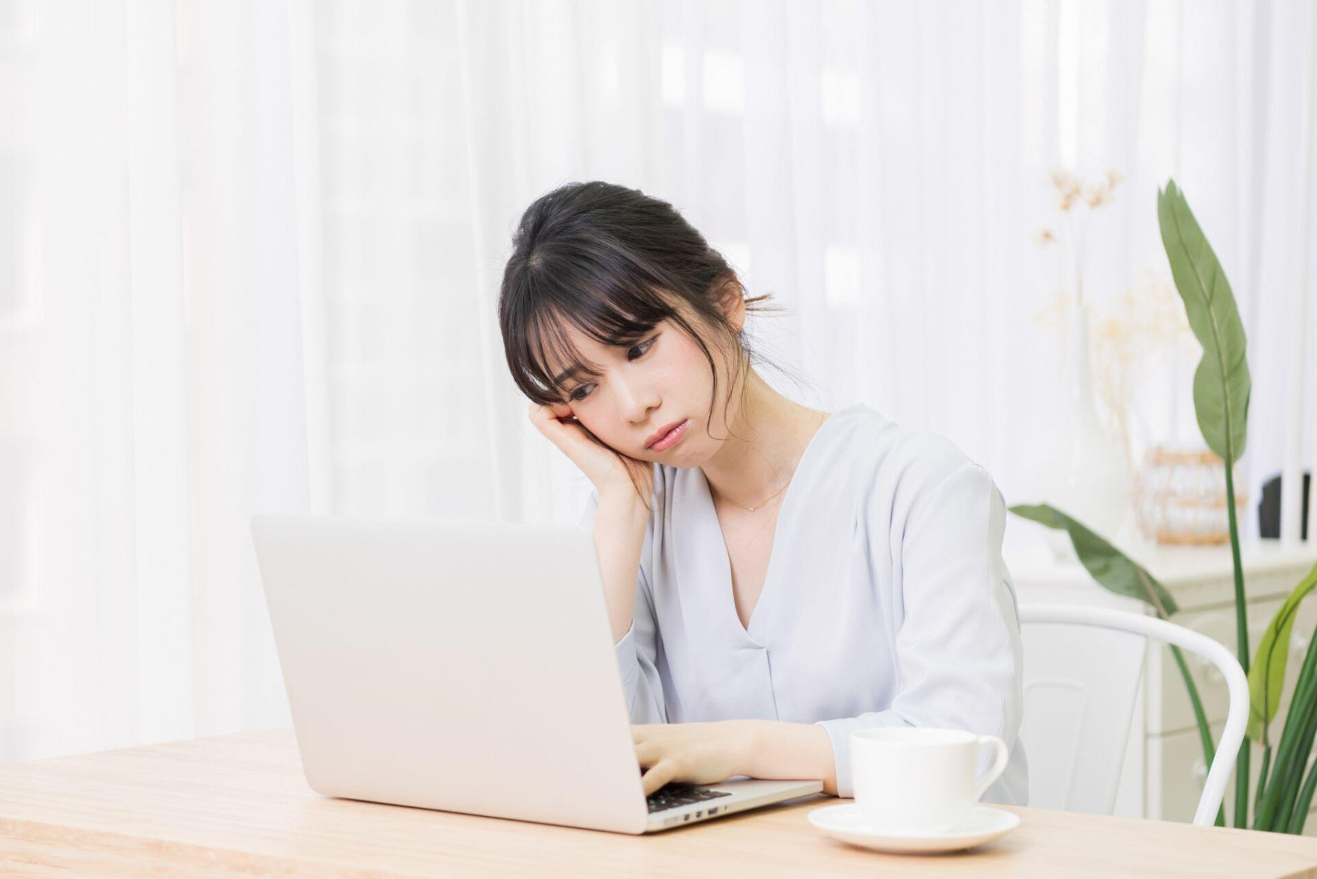 うつ病に気づきにくい理由とは
